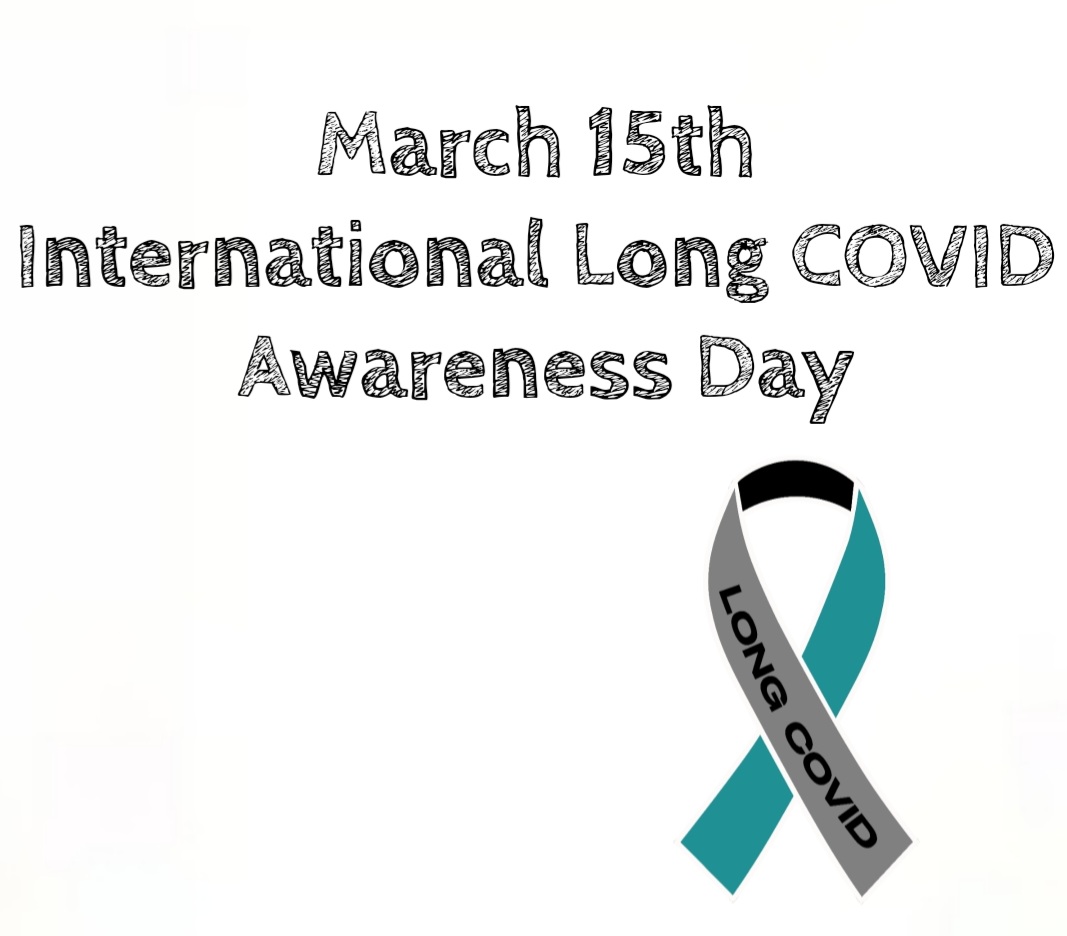 Weißer Hintergrund Schwarze Blockschrift lautet: 15. März Internationaler Long COVID Awareness Day Dreifarbiges Band zur Sensibilisierung für Long COVID in der rechten Ecke (grau, blaugrün und schwarz) mit der Aufschrift in schwarzer Schrift LONG C Weißer Hintergrund Schwarze Blockschrift lautet: 15. März Internationaler Long COVID Awareness Day Dreifarbiges Band zur Sensibilisierung für Long COVID in der rechten Ecke (grau, blaugrün und schwarz) mit der Aufschrift in schwarzer Schrift LONG C